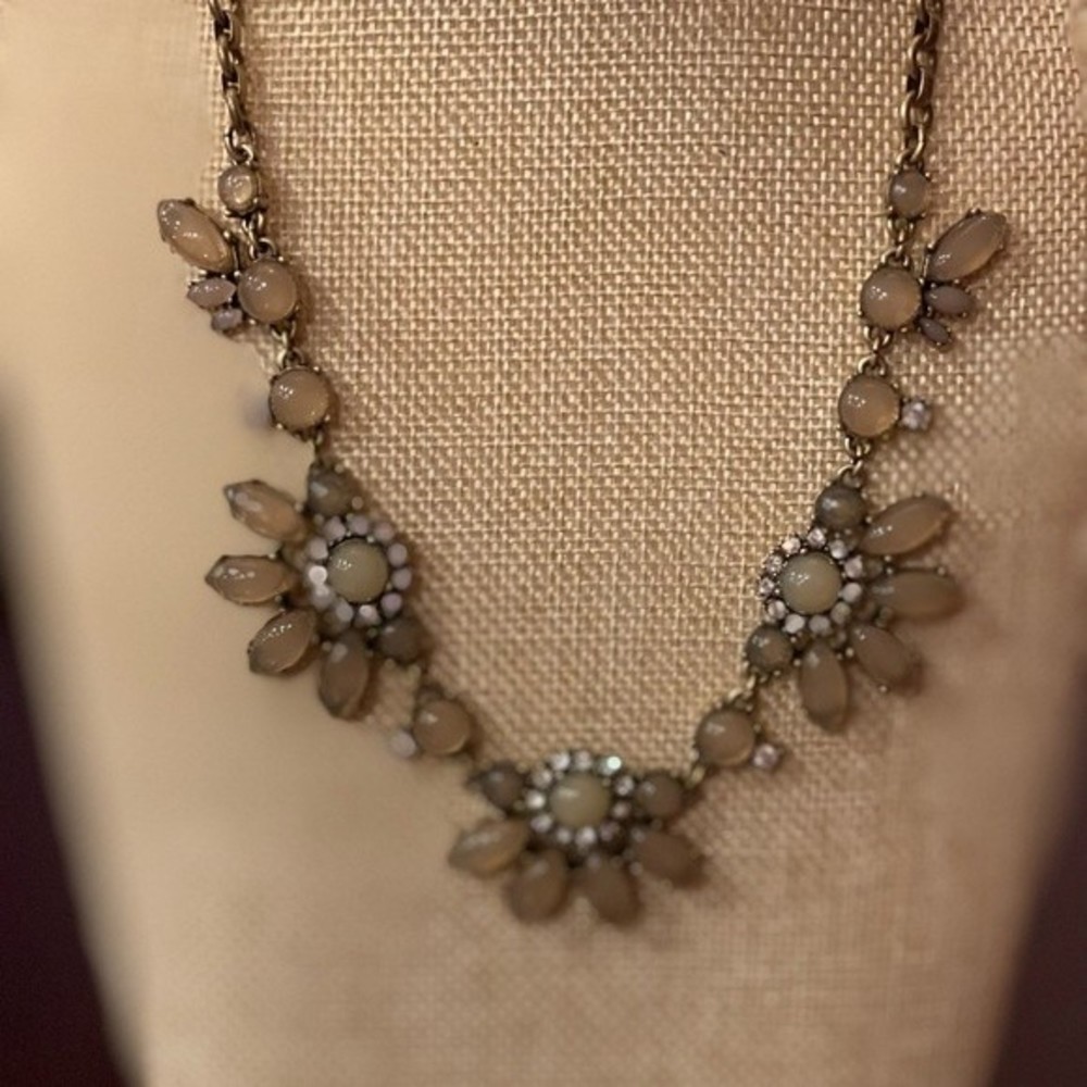 VTG J. Crew Taupe Opalescent Rhinestone Gold Tone Statement Necklace # 252